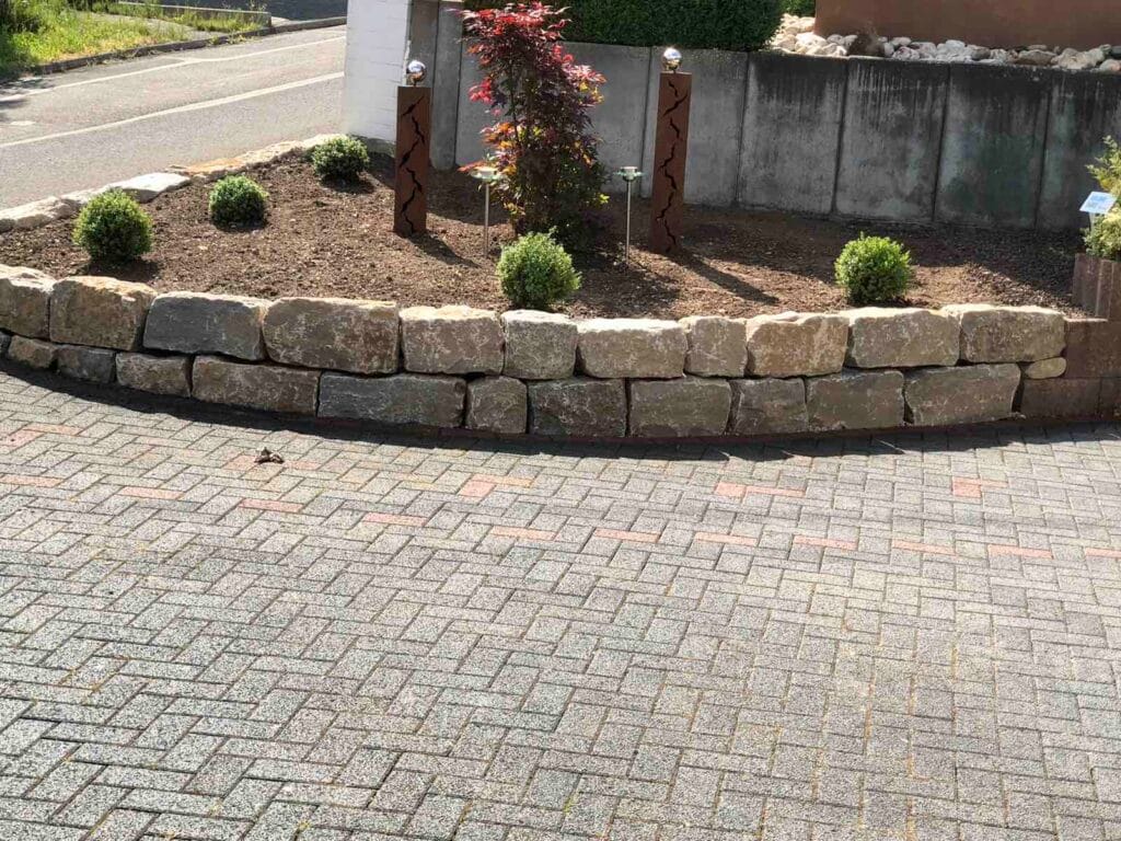 Natursteinarbeiten Siegen – Juniku Gartenbau